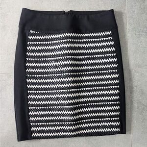Greylin Textured Mini Skirt XS Black White Leather Trim Zip Detail